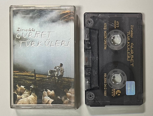 Zirvedeki Gurbet Türküleri Kaset