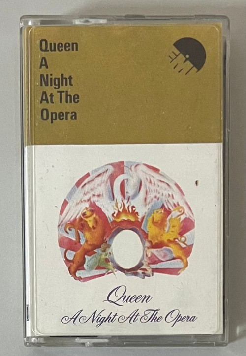 Queen A Night At The Opera Kaset (Orjinal Dönem Kağıt Baskı)