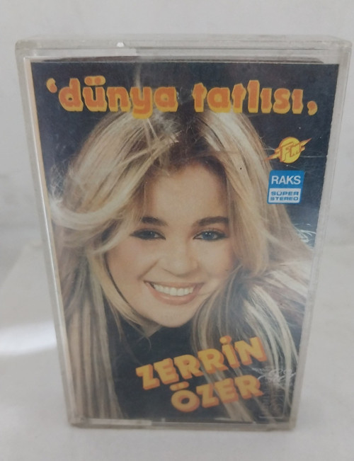 Zerrin Özer Dünya Tatlısı Kaset