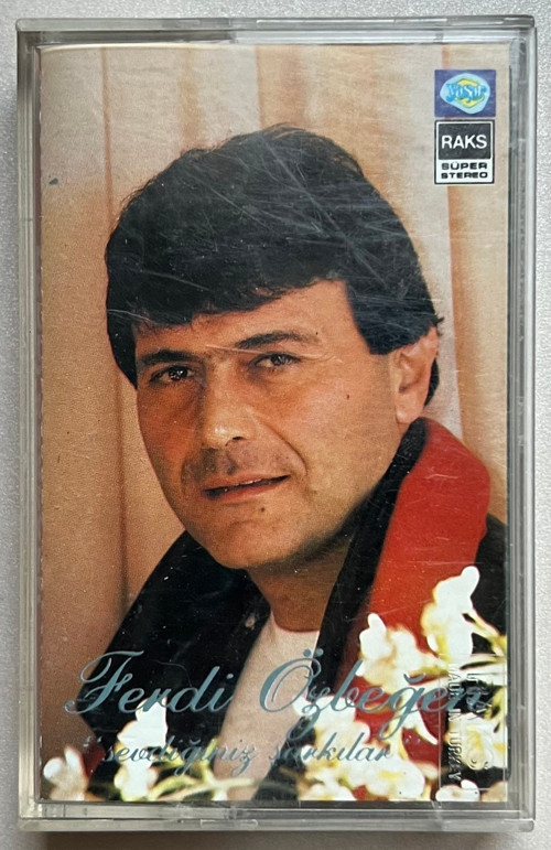 Ferdi Özbeğen Sevdiğiniz Şarkılarla Kaset (Orjnal Dönem Kağıt Baskı Kaset)