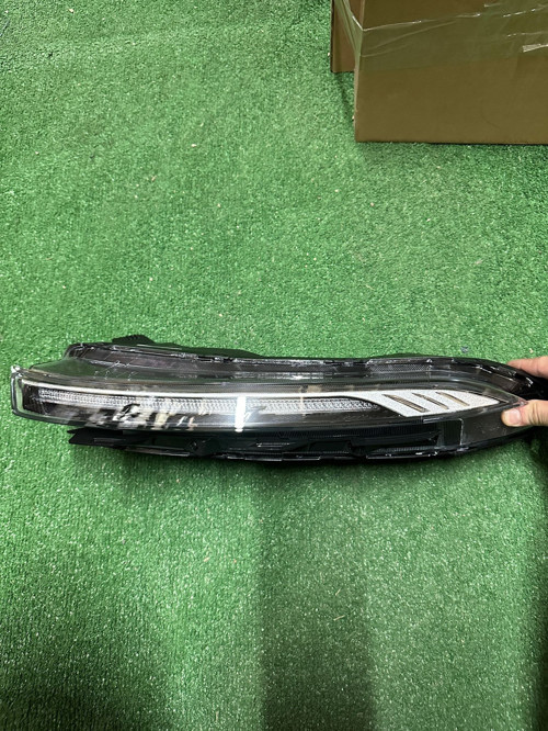 Hyundai Bayon Sol Far Üst Sinyal 2021-2026 92208-Q0600