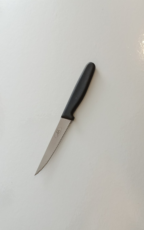 SEBZE BIÇAK 10 CM DİŞLİ