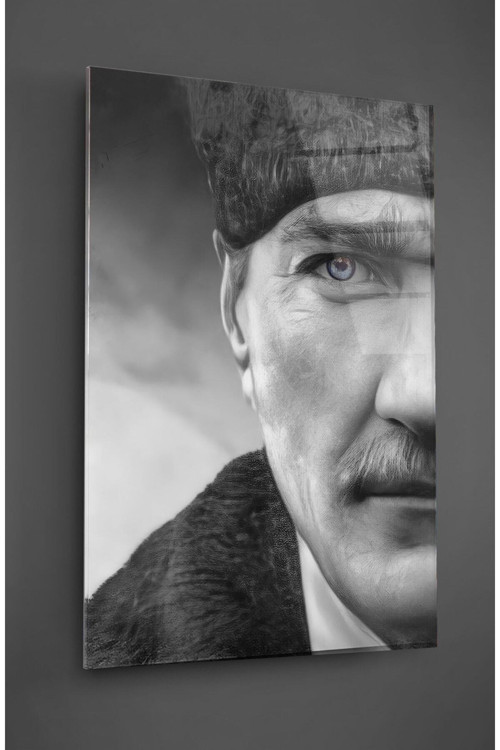 Atatürk Yarı Portre Siyah Beyaz Cam Tablo