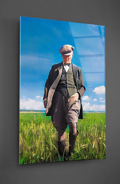 Gazi Mustafa Kemal Atatürk Başak Tarlasında Cam Tablo