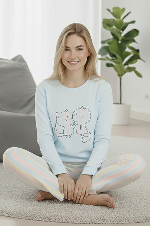 Kadın Luxury Thermal Kışlık Polar Pijama Takımı – Gökkuşağı Kedi Desenli 42052