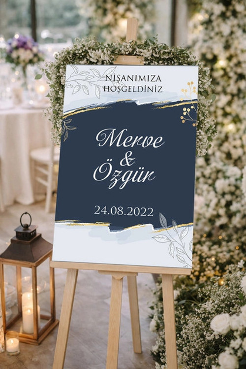 Gri Detaylı ve Çiçekli Düğün, Nişan ve Söz Karşılama Panosu – 50x70 cm