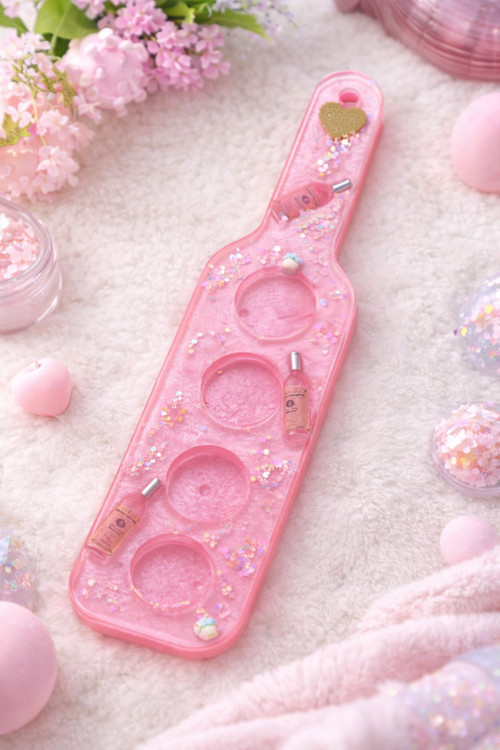 Pembe, Simli Şişe Detaylı Reçine Tekila Sunum Tepsisi & Mumluk – Kalpli, 4’Lü, El Yapımı