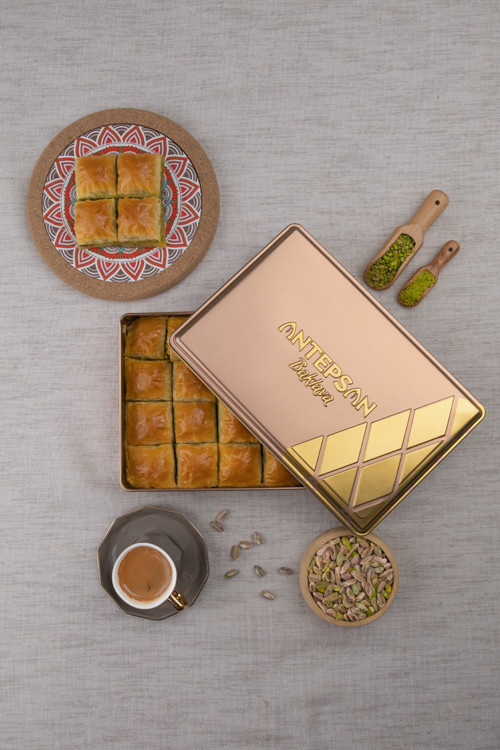 Antep Fıstıklı Kuru Baklava Özel Hediye Kutulu 950 G