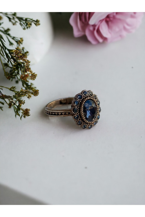 Kristal Taşlı Oval Yüzük