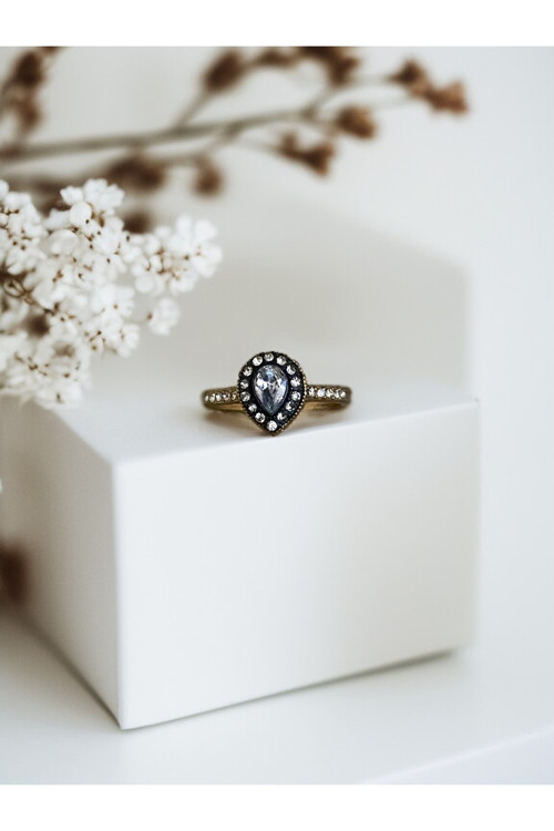 Swarovski Taşlı Su Damlası Yüzük