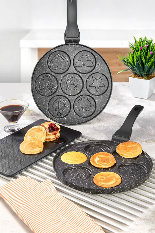 IPC-126 Döküm Yanmaz Yapışmaz Emojili Pankek Tava Krep Tavası 26 cm