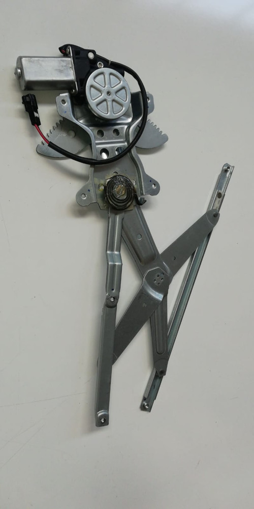 CAM KRİKOSU COROLLA AE111 1998-2002 ÖN SOL (ELEK MOTORLU)