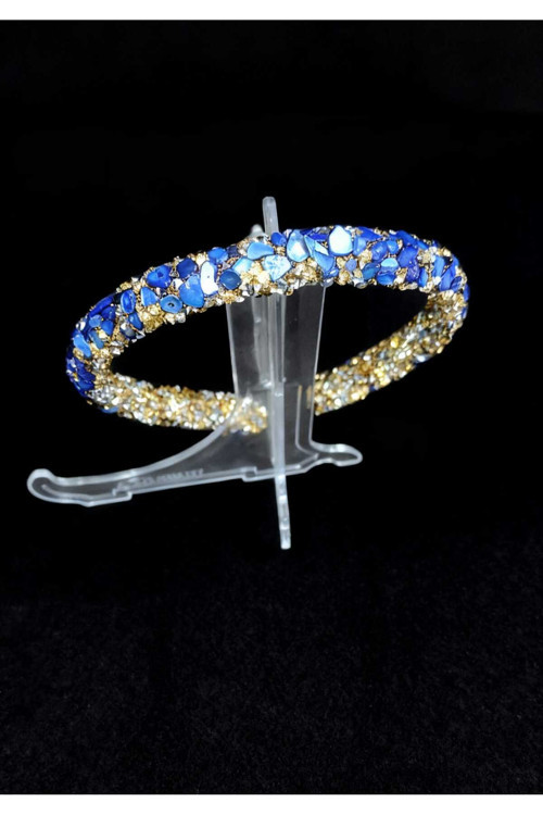 Mavi & Gold Taşlı İnce Saç Tacı – El Yapımı Kristal Detaylı Şık Toka