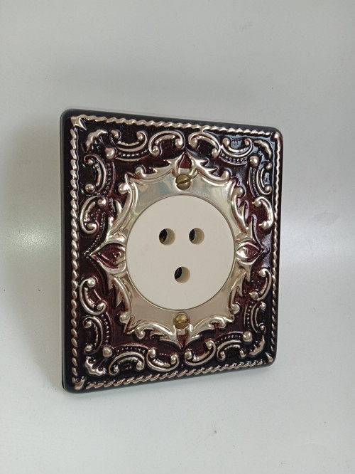 Sultan 1980’ler Vintage Telefon Prizi - Retro Antika Sıva Altı Telefon Prizi- Victorian Stil Altın Varaklı Dekoratif Konnektör