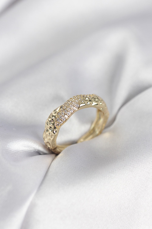 Zirkon Taşlı Puntalı Gold Renk Kadın Yüzük - EBJ260214W39581