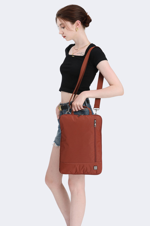 Smart 180 Derece Açılabilir Koruma Bölmeli 15,6 İnç Laptop El ve Omuz Çantası Kiremit