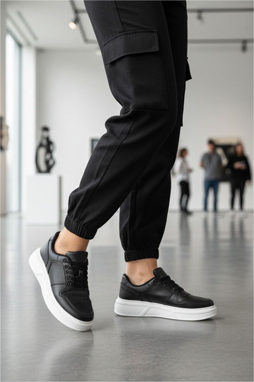 Ayk'S Aper Siyah-Beyaz Bağcıklı Unisex Spor Ayakkabı