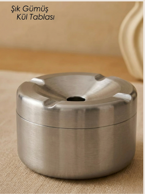 Gümüş Kapaklı Kokusuz Paslanmaz Metal Küllük – Modern ve Şık Tasarım