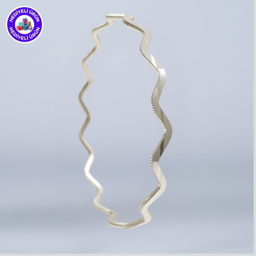 925 Ayar Gümüş Zigzag Ajda Bilezik