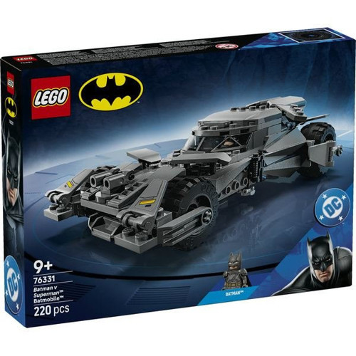DC Batman Batman ve Superman Batmobile 76331