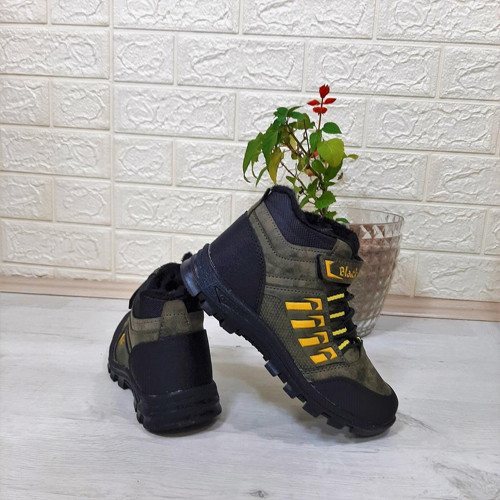 542 Haki Kürklü Fermuarlı Cırtlı Erkek Çocuk Bot