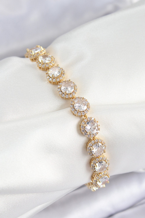 Pirinç Zirkon Taşlı Daire Baget Model Gold Renk Vıp Seri Kadın Bileklik - Tj-Bb7514