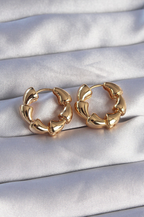 Pirinç Gold Renk Damla Kıvrım Tasarımlı Halka Küpe - Tj-Bkp9084