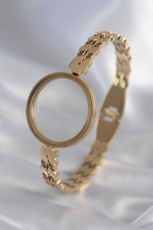316L Çelik Gold Renk Arpa İşleme Açılabilir Fanus Model Kadın Kelepçe - Tj-Bb5911