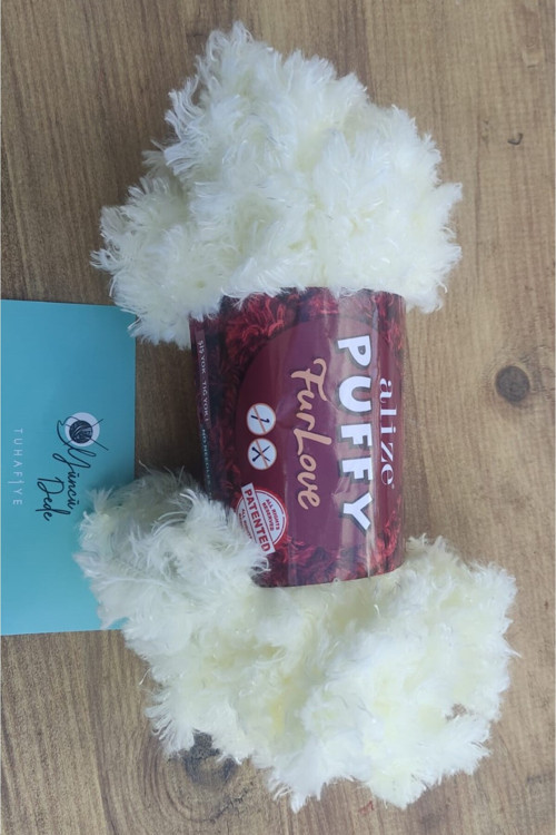 ( 1 Adet ) Puffy Furlove 62 Elle Örülen Kalpli Yastık Bebek Battaniyesi Örgü Ipi Kürk Yapılı Puffy