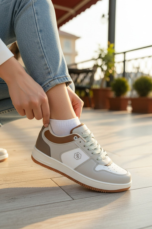 Kadın Günlük Sneaker Modern Tasarım Konforlu Yürüyüş Spor Ayakkabı