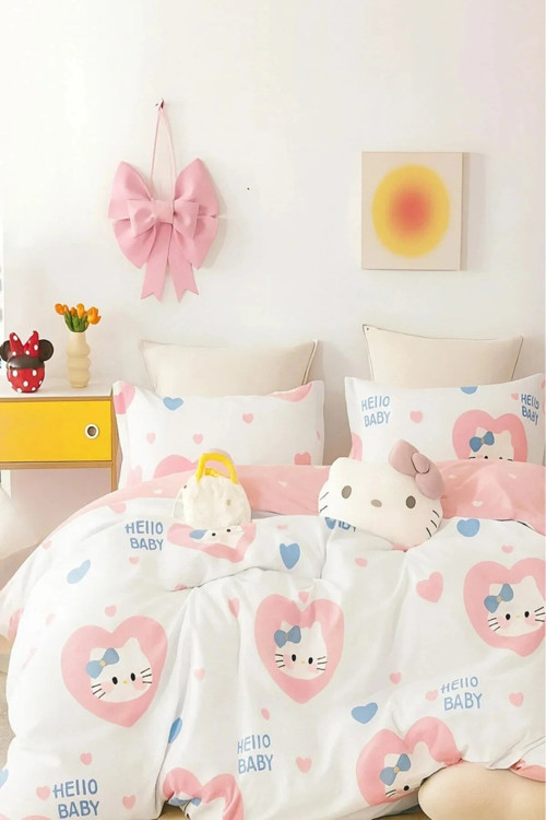 Lastikli Çarşaflı Nevresim Takımı Çift Kişilik Hello Kitty Beyaz
