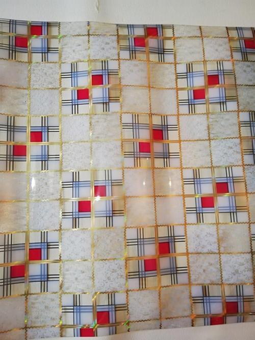 ŞEFFAF MASA ÖRTÜSÜ 1,4 mm 100 cm x 140 cm Kalın DESENLİ Pvc Kaymaz Masa Koruyucu 100 CM X 140 CM