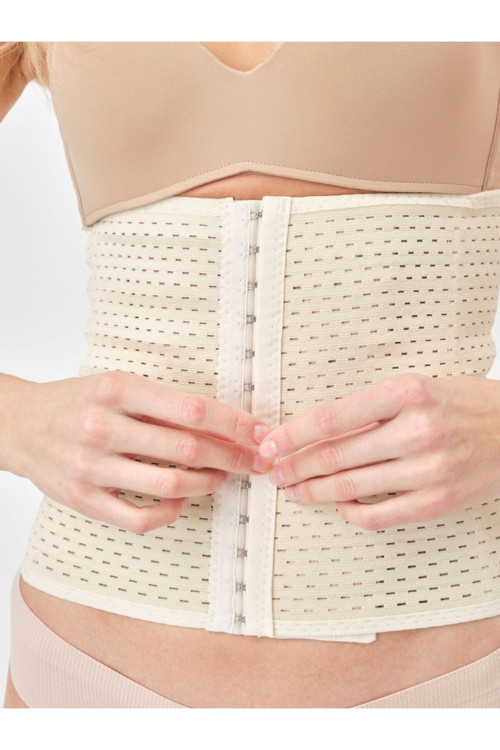 Ulyana Model Özel Tasarımlı Hamilelik Sonrası Sarkma Önleyici Latex Korse Ten Renk