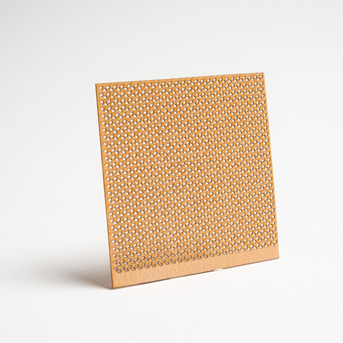 Delikli Model ( Üçgen ) Ahşap Mum Fitili ve Yapışkanlı Fitil Sehpası 20 Adet ( 100mm x 100mm x 0,5mm )