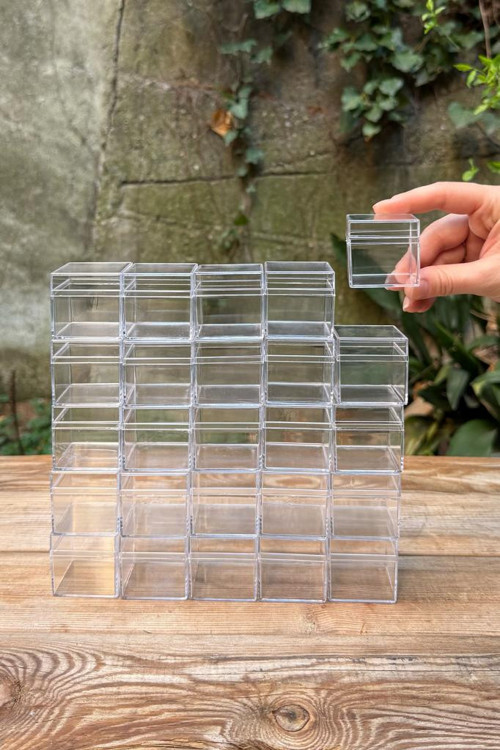 Mika Kutu Şeffaf 4x4 cm 25 Adet