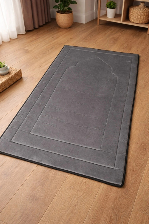 Lüks Tay Tüyü Seccade - 8 mm Kalın Süngerli Ortopedik 70x120 cm Taşıma Çantalı