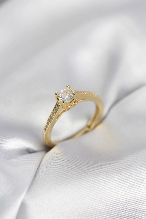 Tek Taş Gold Renk Zirkon Taşlı Model Kadın Yüzük - TJ-BYK4105