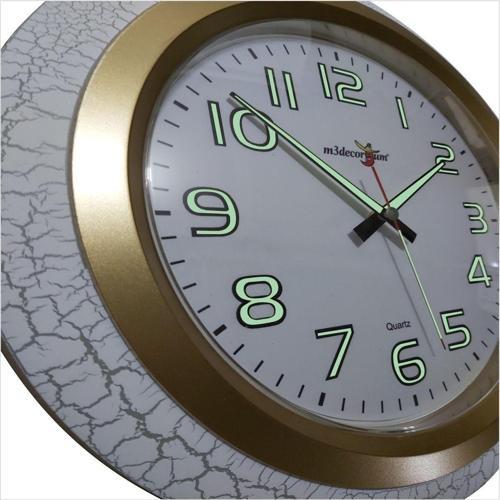 Büyük 35 Cm Fosforlu Çatlatma Beyaz Çerçeve Sessiz Mineral Kırılmaz Akrilik Ön Camlı Duvar Saati