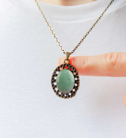 Doğal Taş Yeşil Akik Doğal Taşlı Otantik Kadın Kolye 45 Cm Zincirli euk34ya