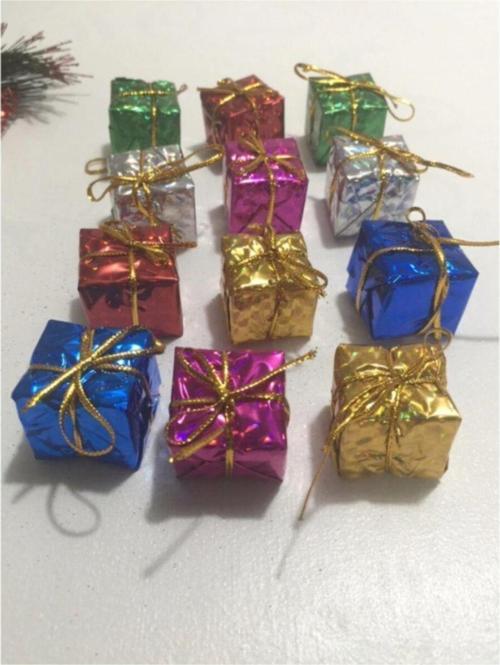 Mini Renkli Karışık Şekil Ve Tasarımlı 32 Parça Yılbaşı Süsleri