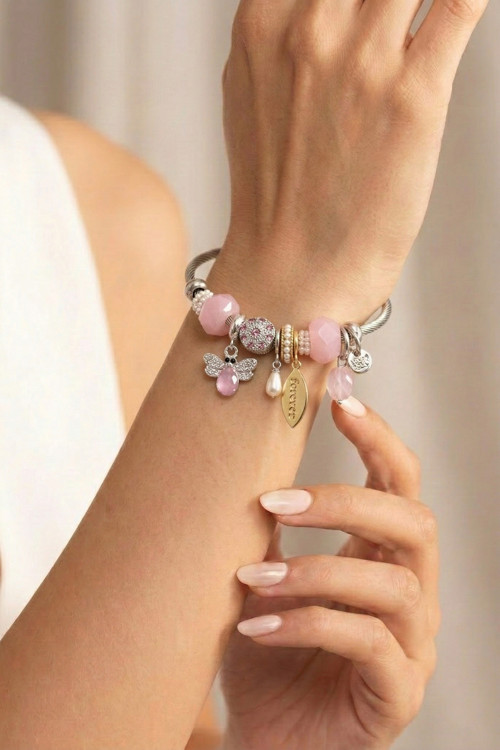 Arı Figürlü ve Forever Detaylı Silver Pembe Bijuteri Kelepçe Bileklik