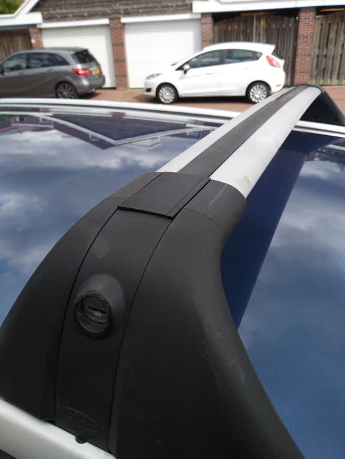 Ford Focus Mk2 Fase 1 Tavan Rayı C-Ray Vida Kapağı - 3850884