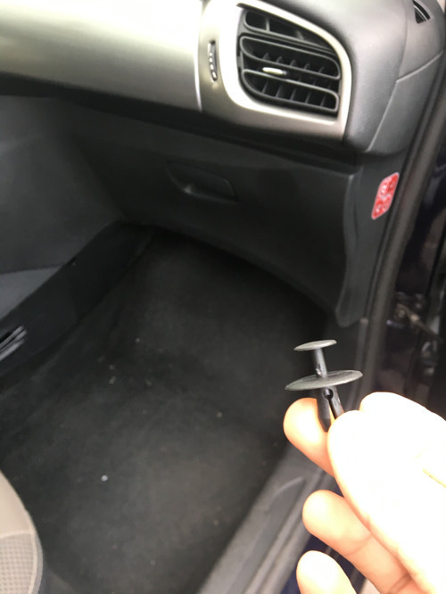 5 adet Citroen Alt Döşeme halı Klipsi - 2903598