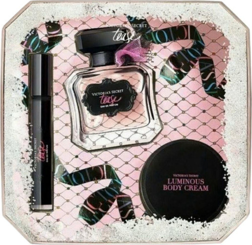 Tease EDP 50 ml + 7 ml + Body Cream 85 g Kadın Parfüm Seti