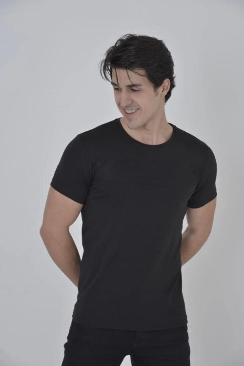 Gögüs Fileli Slim Fit T-Shirt - Siyah