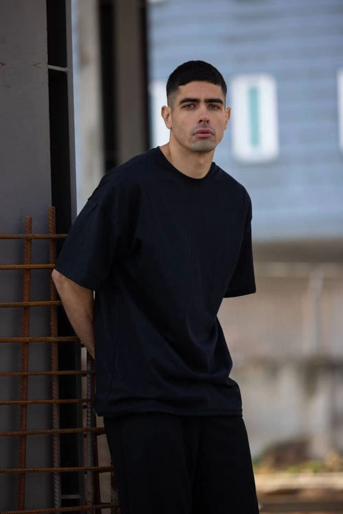 Erkek Düz T-Shirt Kısa Kol Bisiklet Yaka Regular Fit Rahat Kalıp Günlük Tişört - Siyah