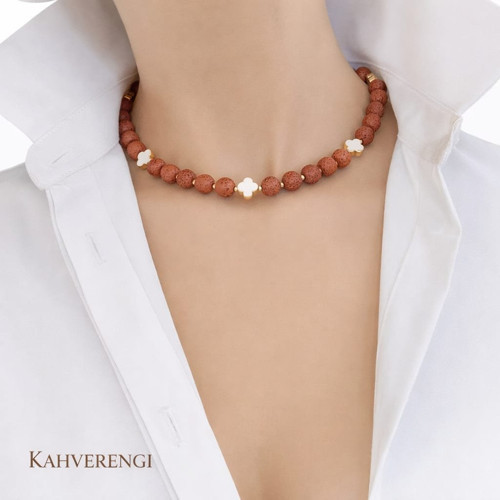 Luna Yonca Detaylı Lav Taşı Choker Doğal Taş Kolye