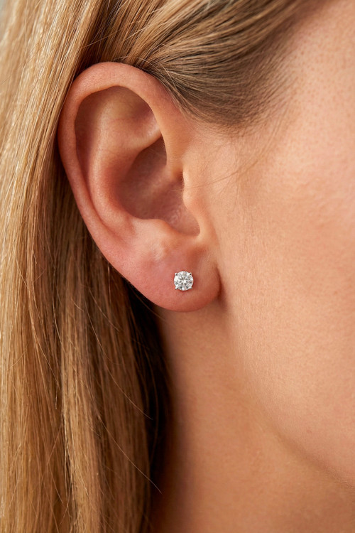 925 Ayar Gümüş Kadın Zirkon Taşlı 4 mm Tektaş Küpe ST415