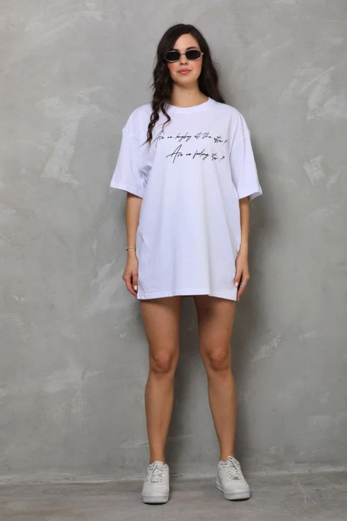 kadın Bisiklet Yaka Baskılı Oversize T-Shirt - Beyaz