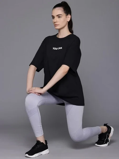 Kadın Baskılı Oversize Kısa kol T-shirt - Siyah